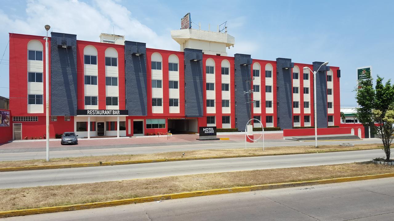 Hotel Madrid Minatitlán Εξωτερικό φωτογραφία